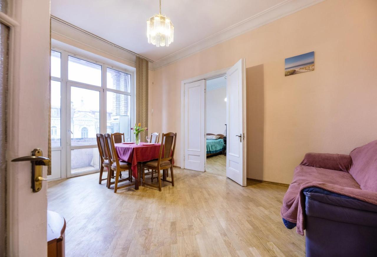 Apartment With Lovely View كييف المظهر الخارجي الصورة